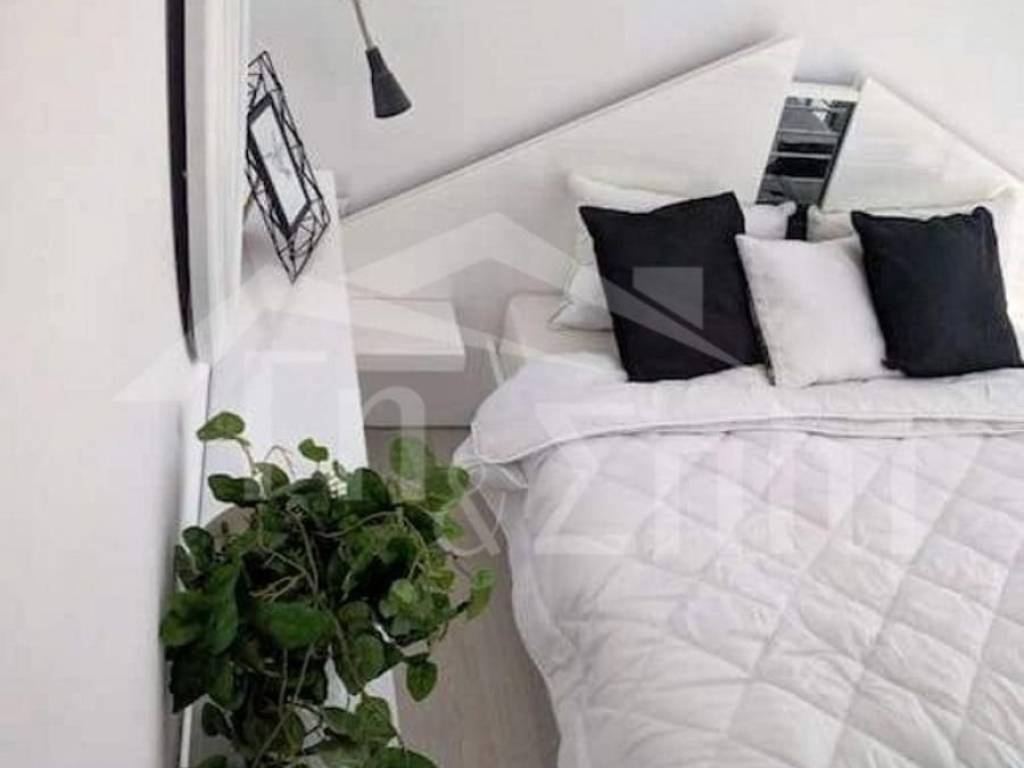 2ος όροφος: Υπνοδωμάτιο