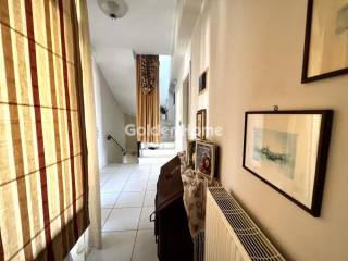 Χολ - Διάδρομος