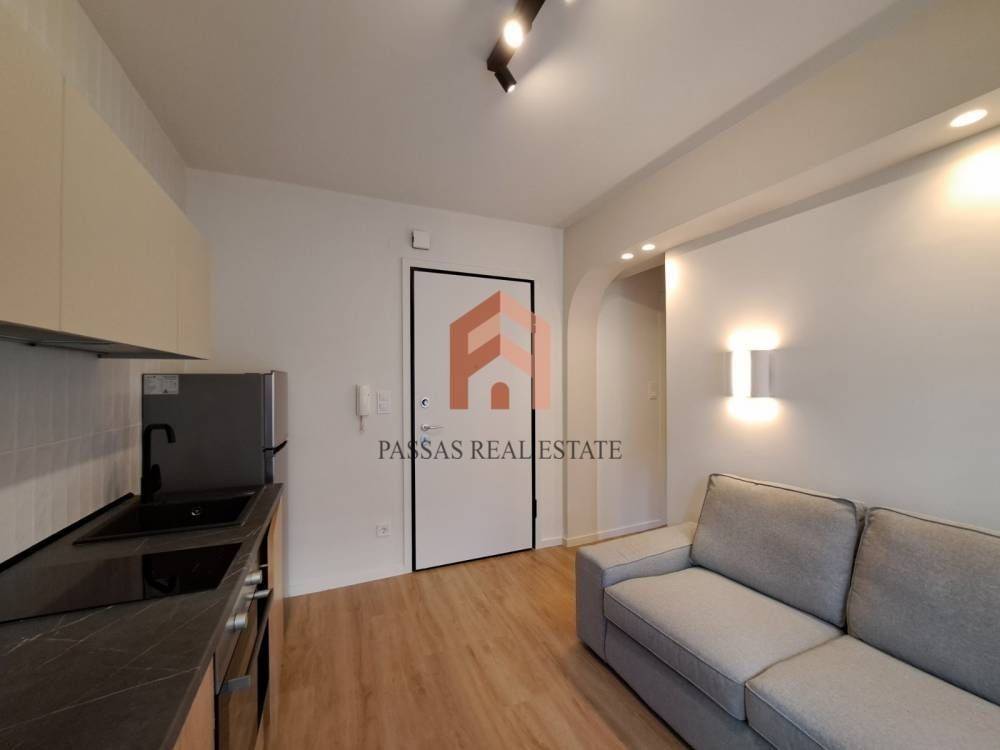 Σαλοκουζίνα