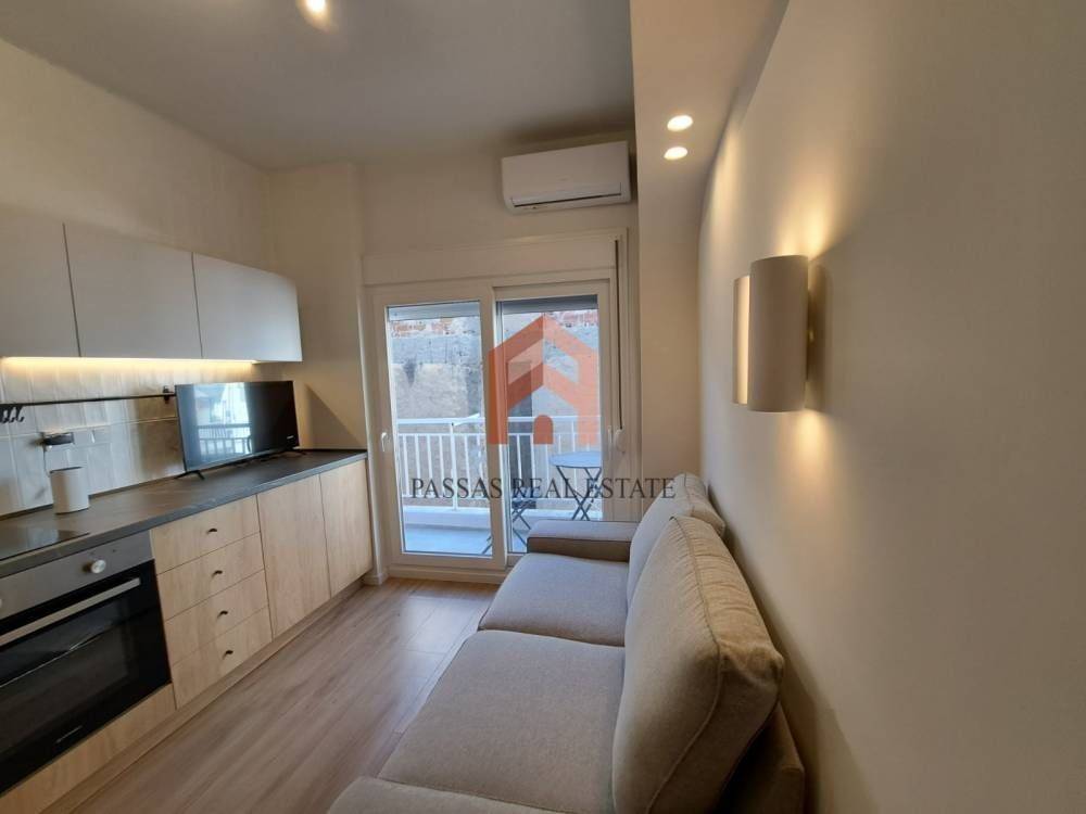 Σαλοκουζίνα