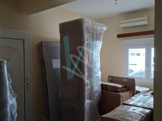 Eniaios choros koyzinas - kathistikoy - trapezarias