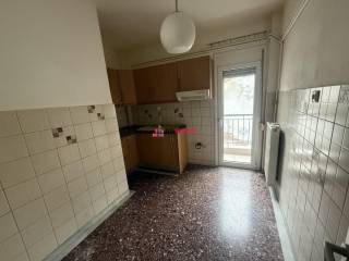 ΞΕΧΩΡΙΣΤΗ ΚΟΥΖΙΝΑ