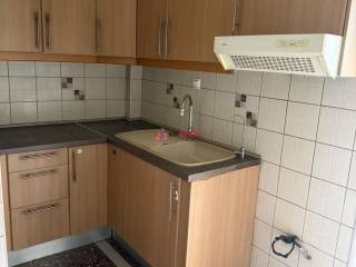 ΞΕΧΩΡΙΣΤΗ ΚΟΥΖΙΝΑ