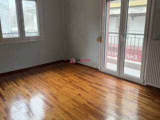 ΔΩΜΑΤΙΟ ΜΕ ΝΤΟΥΛΑΠΑ