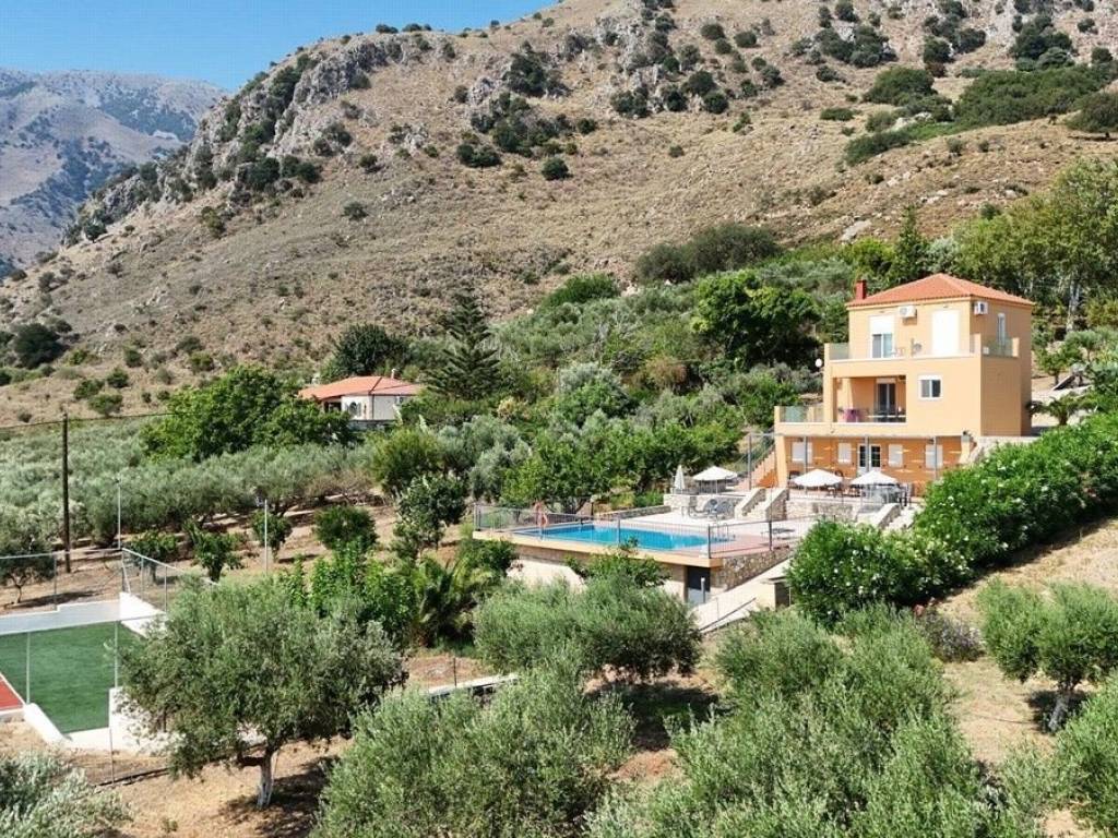 Εσωτερικοι χώροι