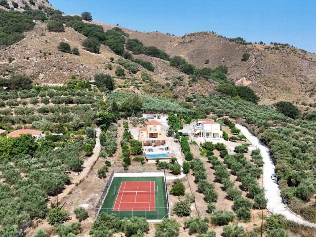 Εσωτερικοι χώροι