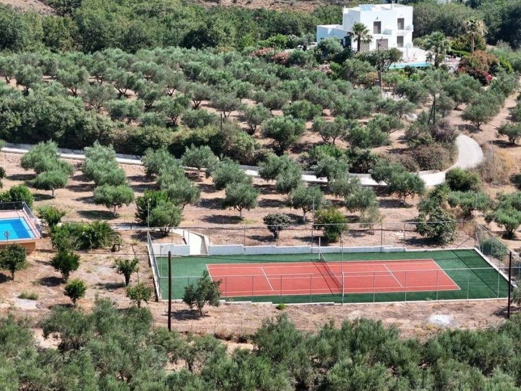 Εσωτερικοι χώροι