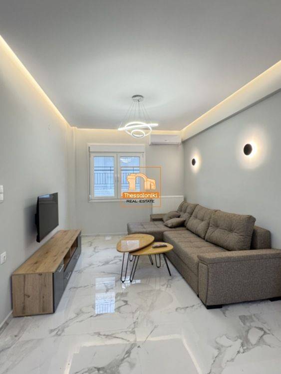 Άνω Τούμπα, Γκαρσονιέρα, 49 τ.μ.