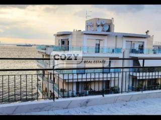 Θέα απο μπαλκόνι