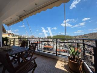 Θέα από μπαλκόνι