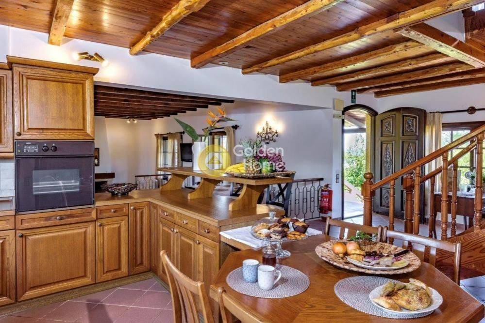 Τραπεζαρία