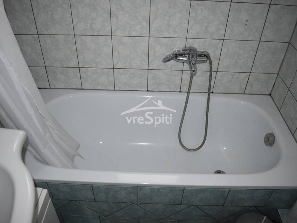 ΑΠΟΨΗ ΛΟΥΤΡΟΥ