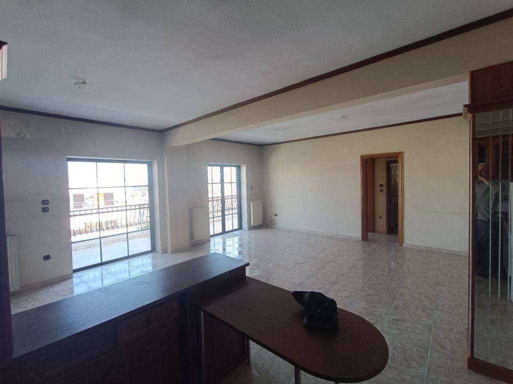 Saloni, paso koyzinas