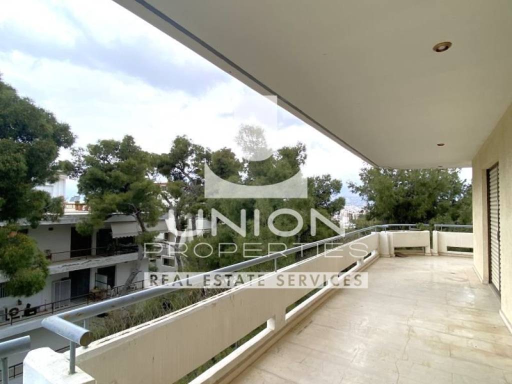 Θέα από μπαλκόνι