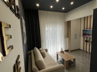 Forumland Real Estate, πουτελές studio