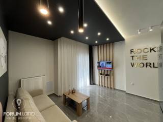 Forumland Real Estate, Σαλοκουζίνα