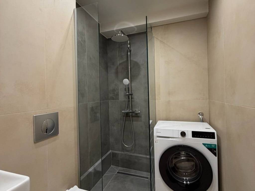 Forumland Real Estate, μπάνιο