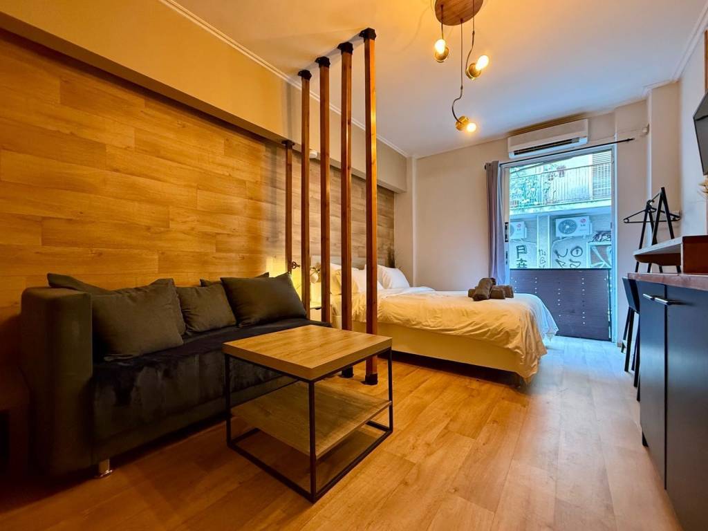 exarcheia_residential_studio_for_sale