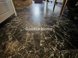 Χολ - Διάδρομος