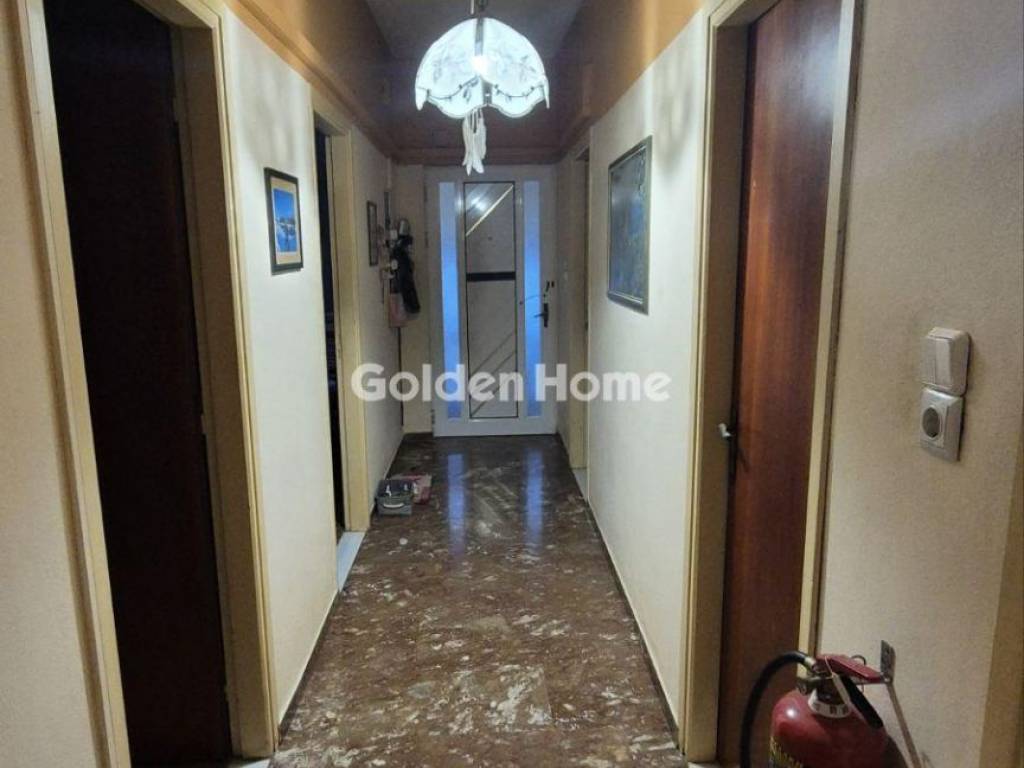 Χολ - Διάδρομος