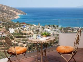 Θέα από μπαλκόνι