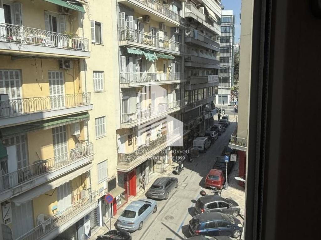 Θέα από μπαλκόνι