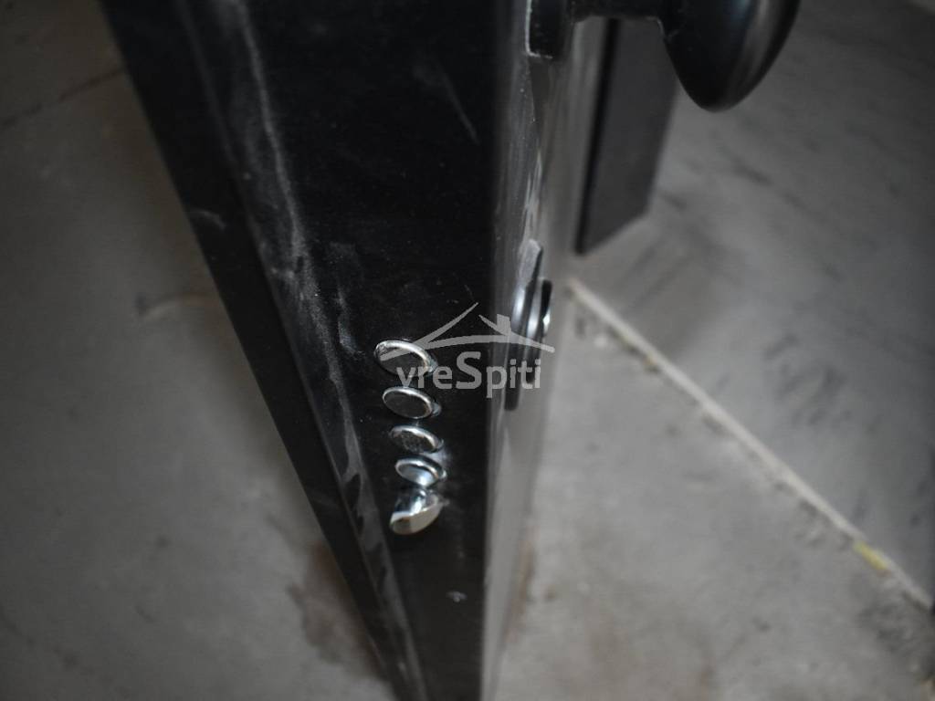 ΠΟΡΤΑ ΑΣΦΑΛΕΙΑΣ