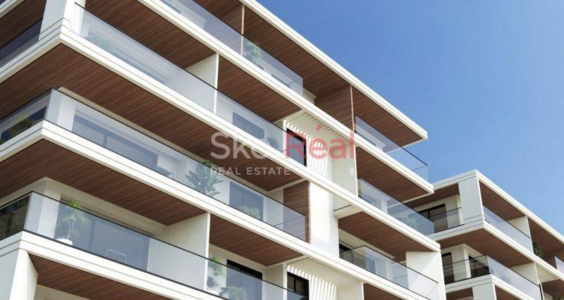 φωτορεαλιστικά