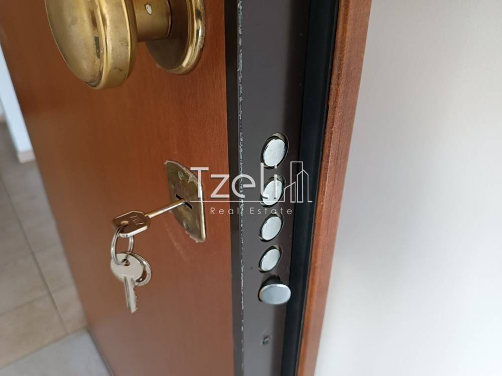 Πόρτα ασφαλείας 