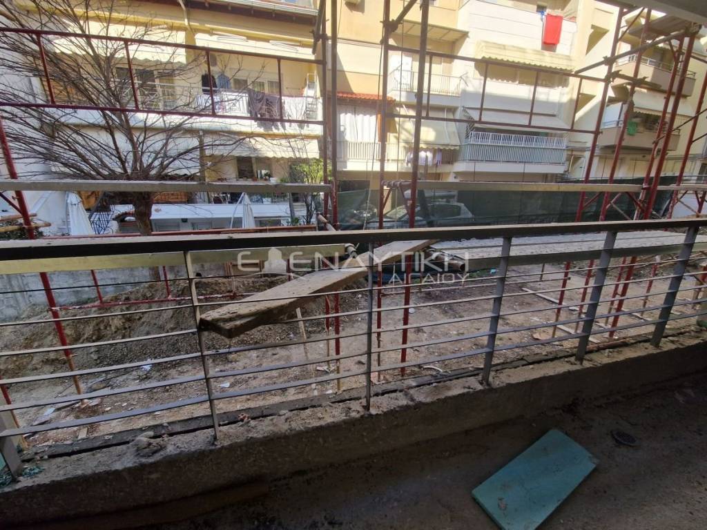 Θέα από μπαλκόνι