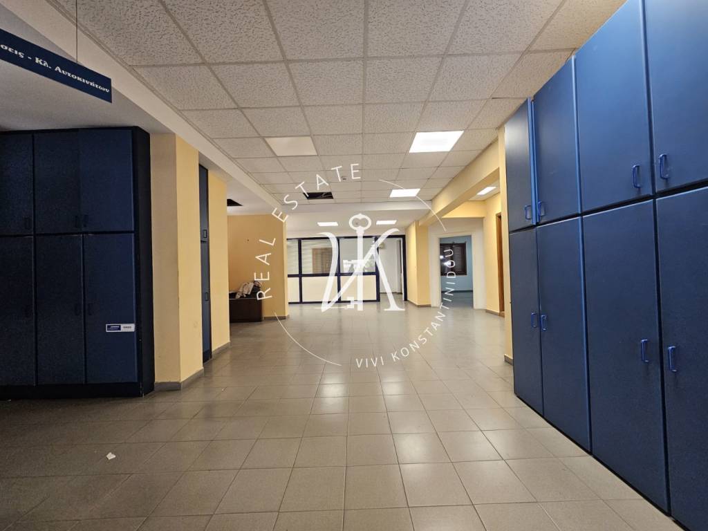 Εσωτερικοι χώροι