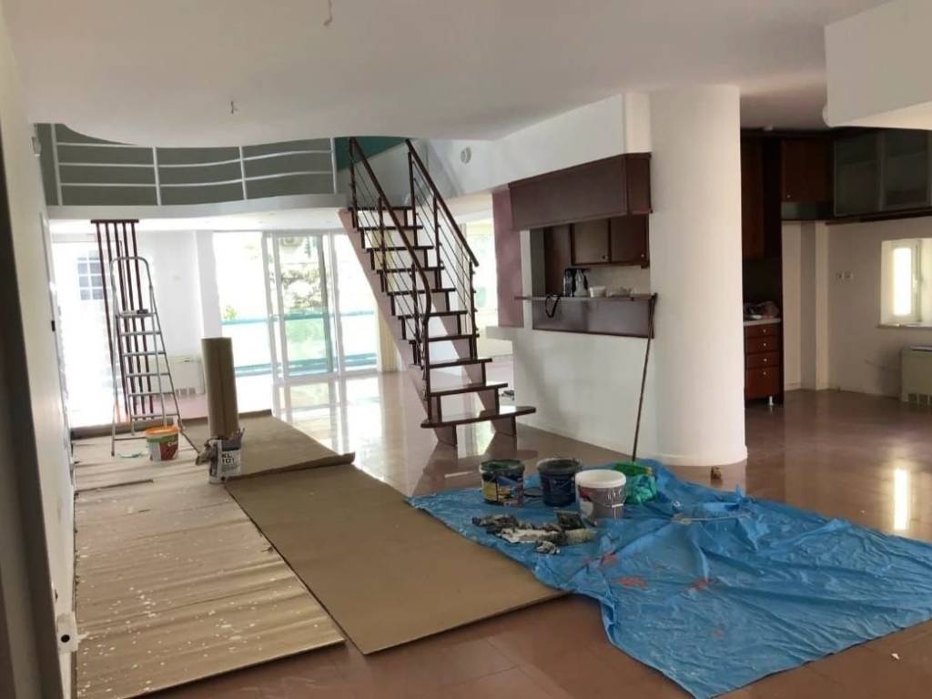 In Kifissia a 3rd floor apartment for rent