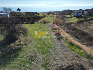 Αγορά παραθαλάσσιου κτήματος 400 τ.μ. στο 6ο χλμ Αλεξανδρούπολης-Μάκρης