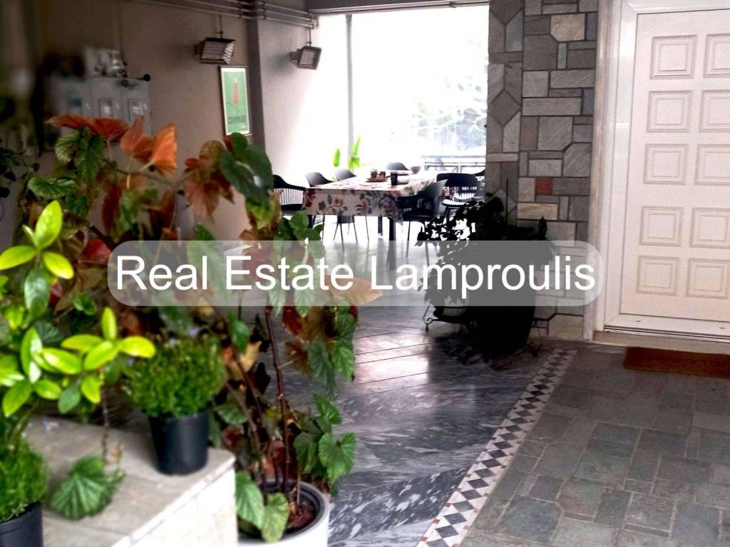 Εσωτερικοι χώροι