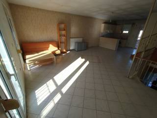 ANYPLACE MESITIKES YPERESIES