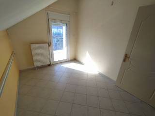 ANYPLACE MESITIKES YPERESIES