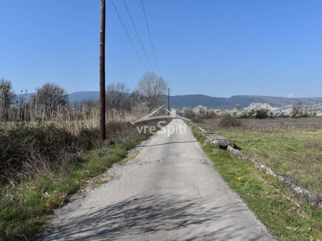 ΑΠΟΨΗ ΑΓΡΟΤΕΜΑΧΙΟΥ