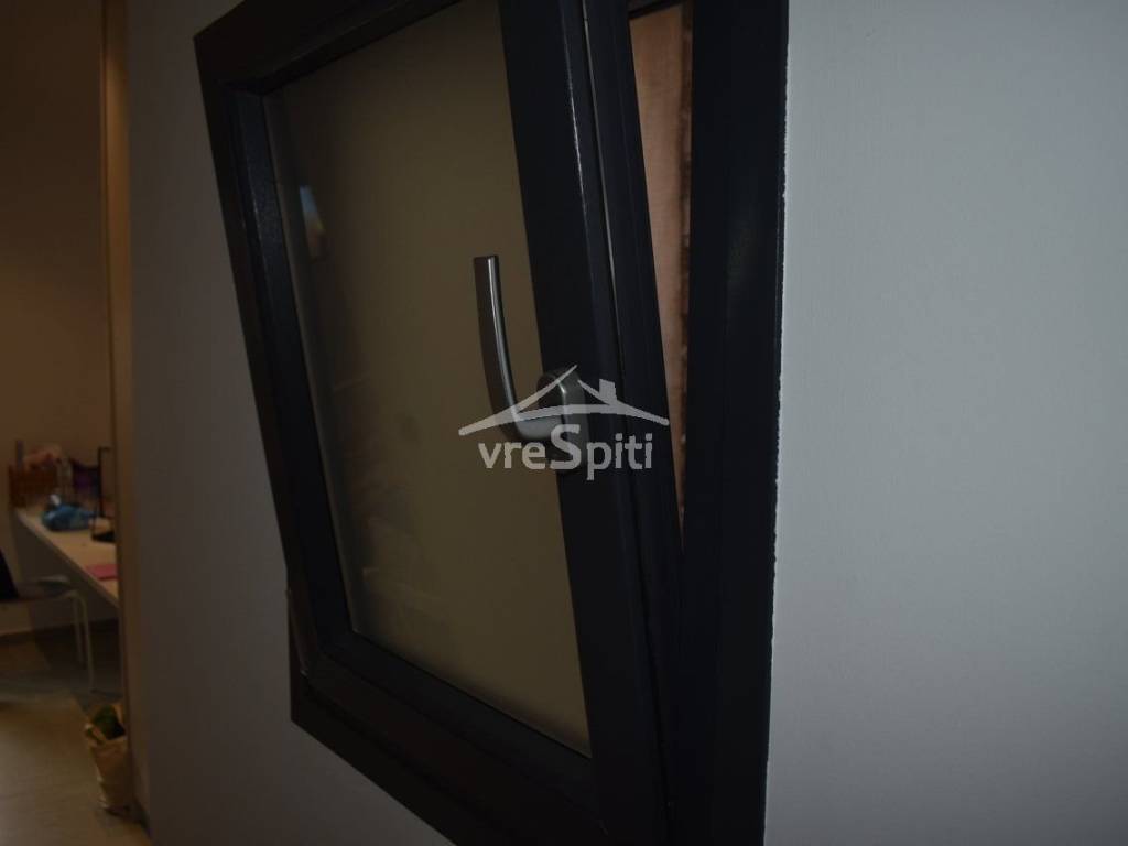 ΠΑΡΑΘΥΡΟ ΔΙΑΔΡΟΜΟΥ