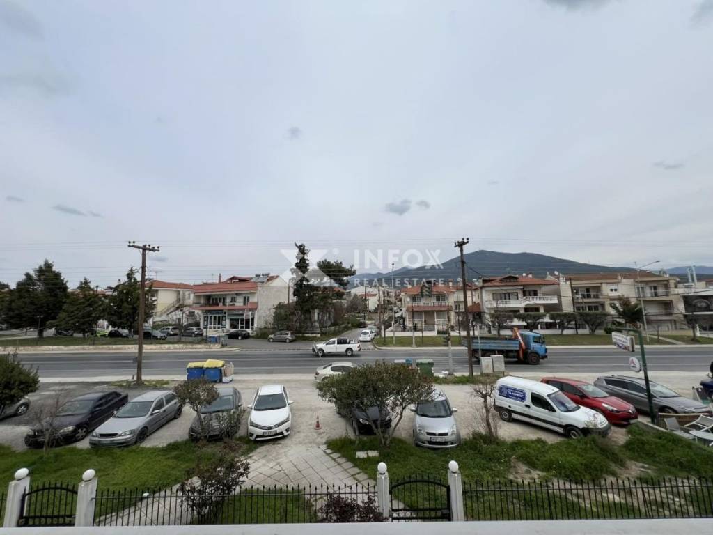 Θέα από μπαλκόνι