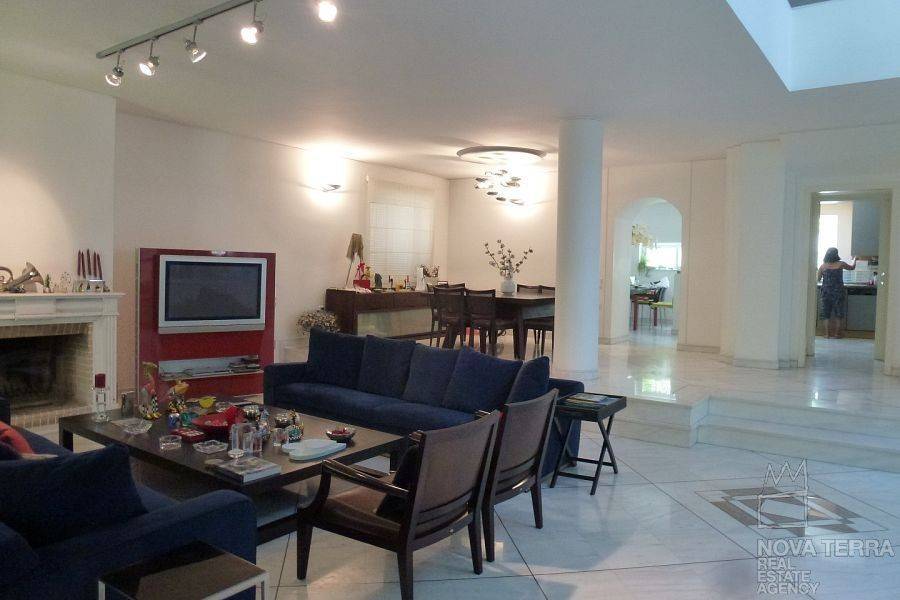 Εσωτερικοι χώροι