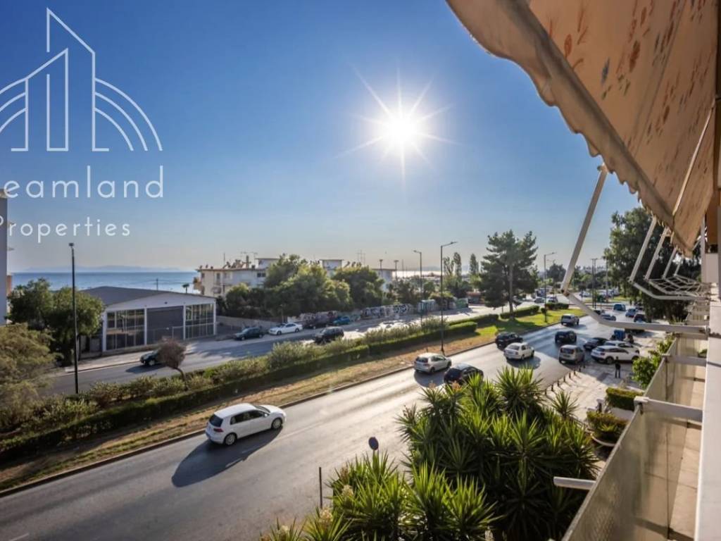 Θέα από μπαλκόνι