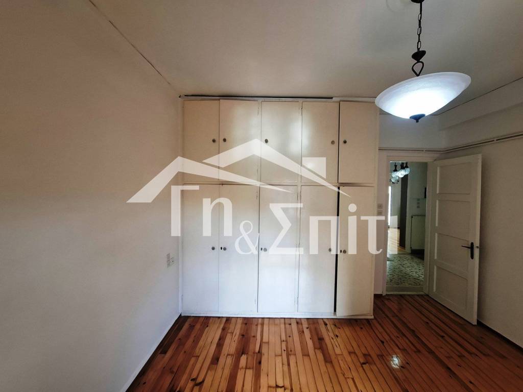 Master Δωμάτιο