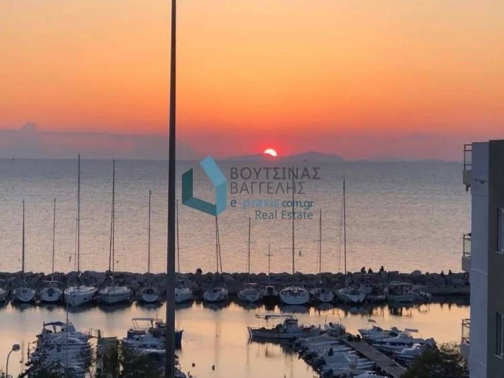 Θέα απο μπαλκόνι