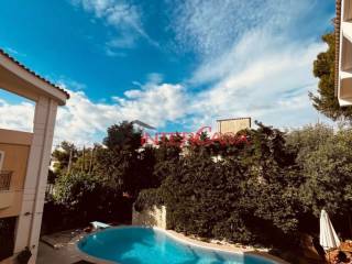 Θέα από μπαλκόνι