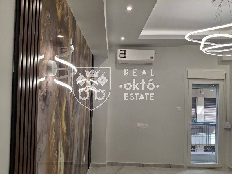 Σαλοκουζίνα