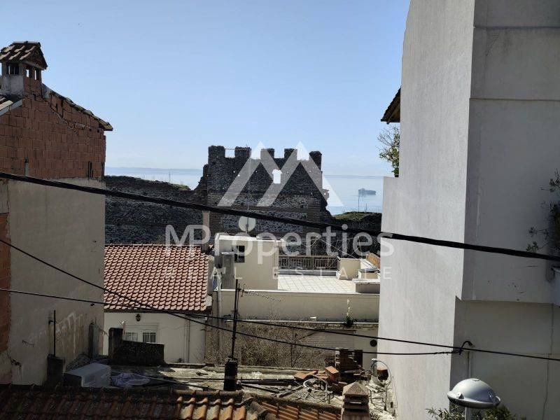 Θέα από μπαλκόνι