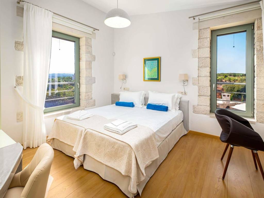 Εσωτερικοι χώροι