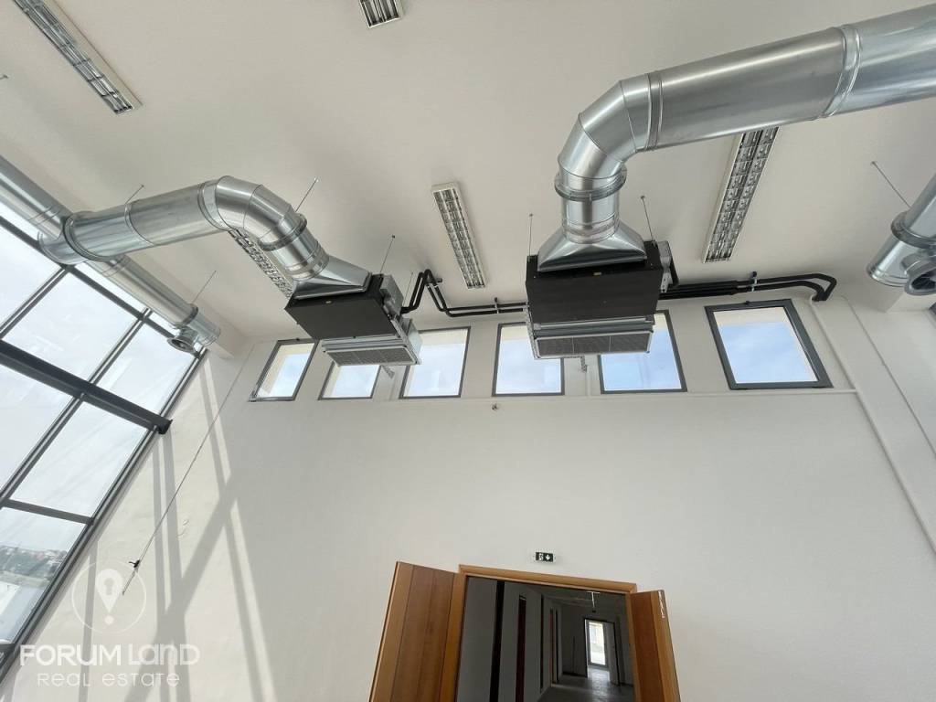 Forumland Real Estate, Esoterike opse