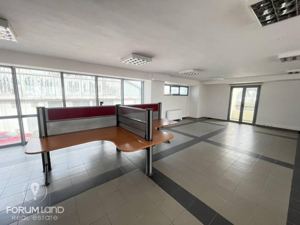 Forumland Real Estate, Εσωτερική όψη