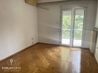 Forumland Real Estate, Σαλόνι